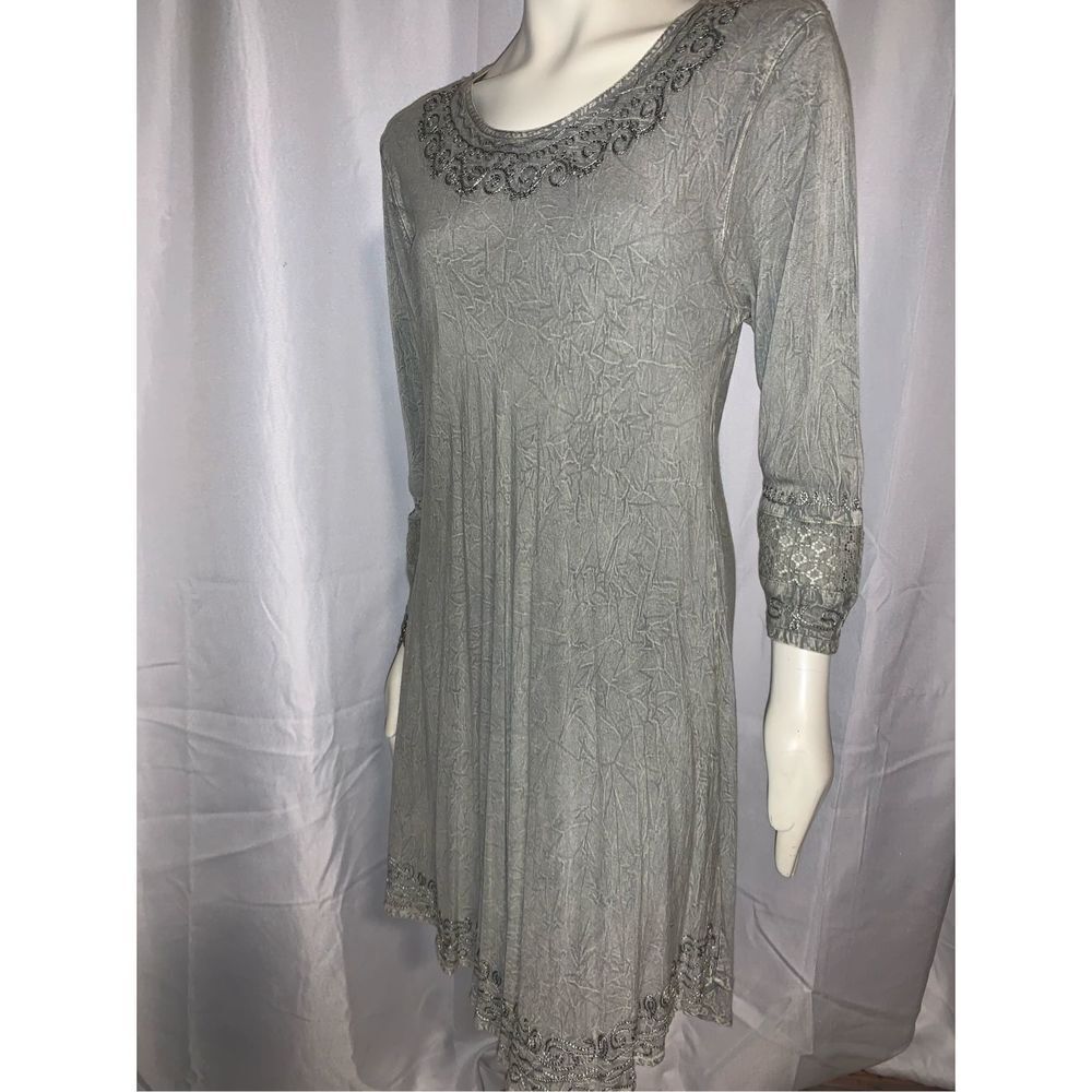 NWT VENUS IMPORTS EMBROIDERED‎ SAGE GREEN RAYON DRESS S/M - Picture 7 of 10